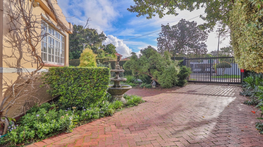 3 Bedroom Property for Sale in Pinelands Western Cape